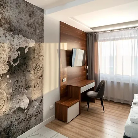 Agawa Restauracja&hotel מלון